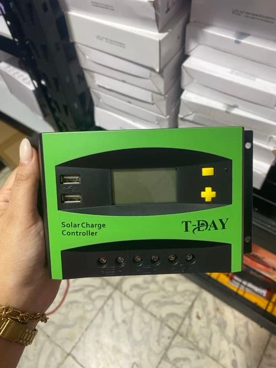 CONTROLADOR PWM 60 AMPERIOS TDAY