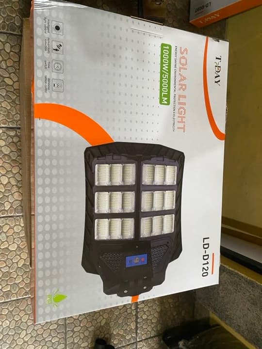 Lámpara solar 1000 w grande